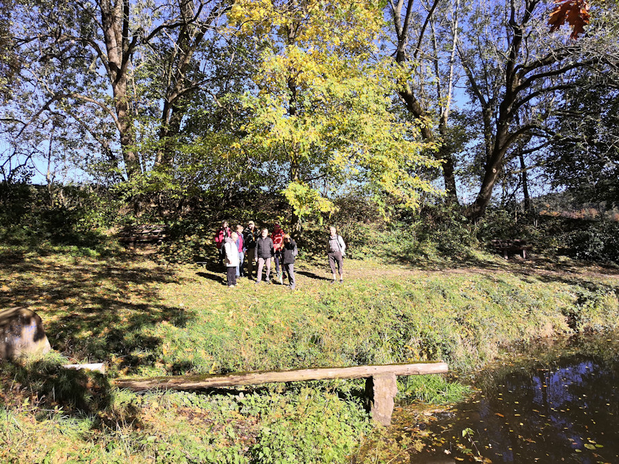 Gruppe der Mittelstreckler an der Weschnitzquelle