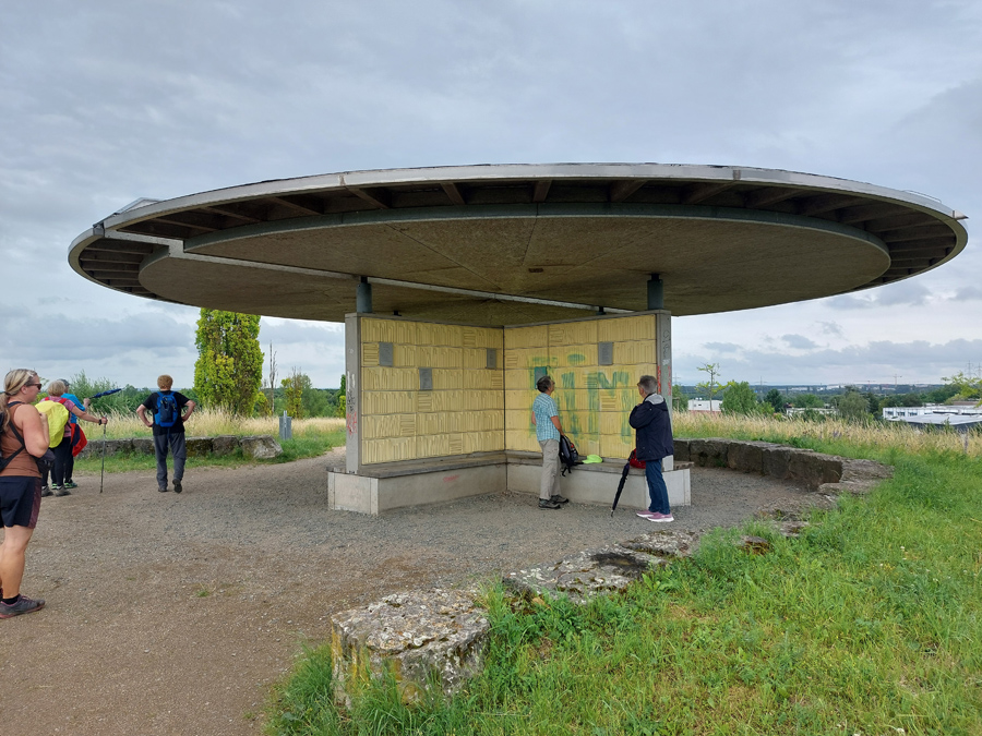 Aussichtspunkt-Haus-der-Dichter