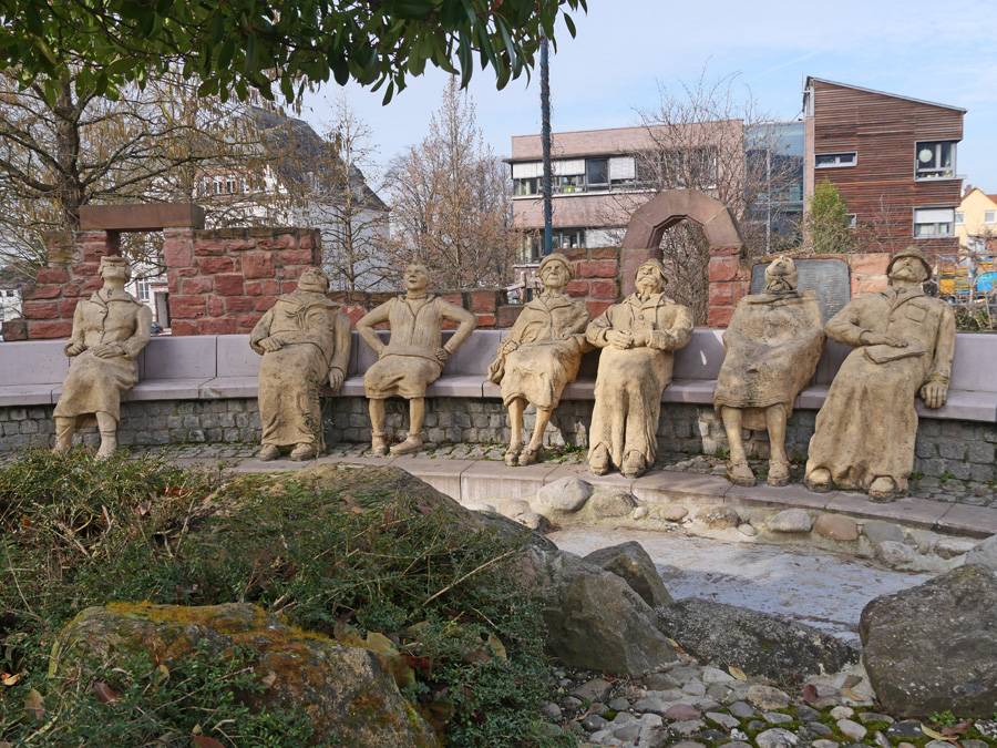 Seeheim-Brunnen_Die-lustigen-Zeitgenossen